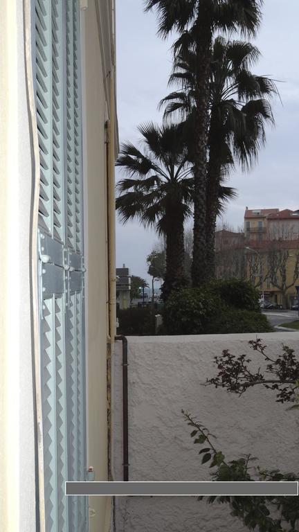 La Maison Au Soleil Μεντόν Δωμάτιο φωτογραφία