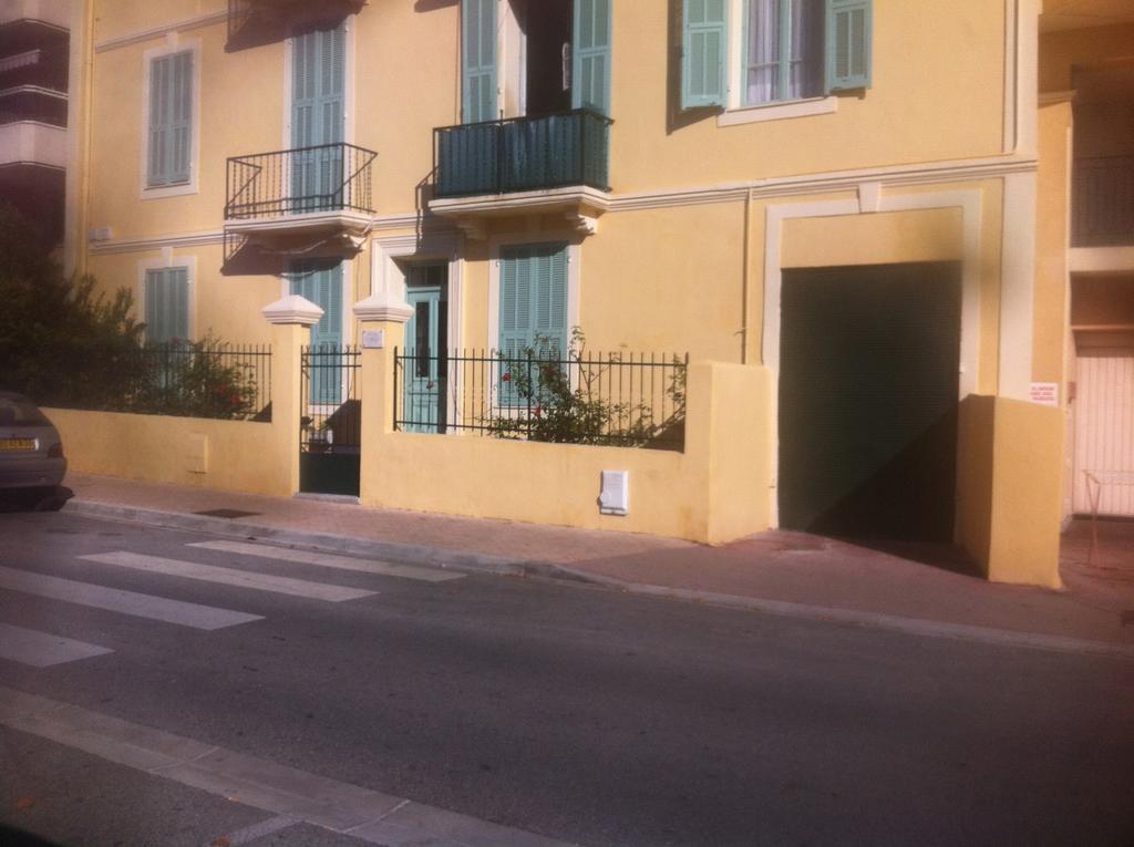 La Maison Au Soleil Μεντόν Δωμάτιο φωτογραφία